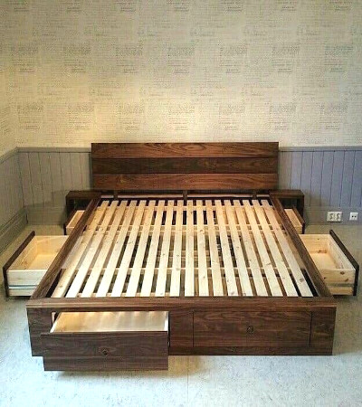 Bed with Drawers